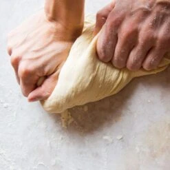 Teigknetmaschine - 22 Liter / 18 Kg - 1 Geschwindigkeit - Kessel Abnehmbar Und Rührwerk Aufklappbar -Küchengerätegeschäft 636846174952853234 2c2b