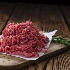 Elektrischer Fleischwolf - 350kg/h - 1,1 KW - Mit Kühlung -Küchengerätegeschäft Fleischwolf Stock e58f