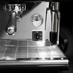 Siebträger-/ Espressomaschine - 3 Gruppig - Schwarz -Küchengerätegeschäft KC2S detail de6d 1