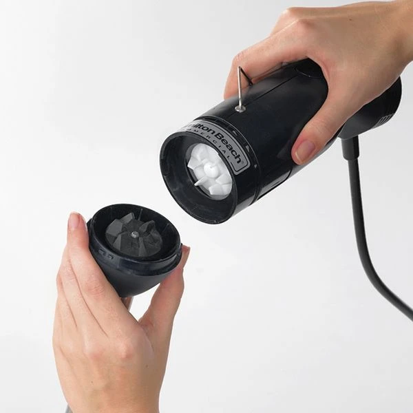 HAMILTON BEACH | Stabmixer - 175 Watt - Inkl. Mixstab 230mm - 2 Geschwindigkeiten 4 HAMILTON BEACH | Stabmixer - 175 Watt - Inkl. Mixstab 230mm - 2 Geschwindigkeiten – Bild 4