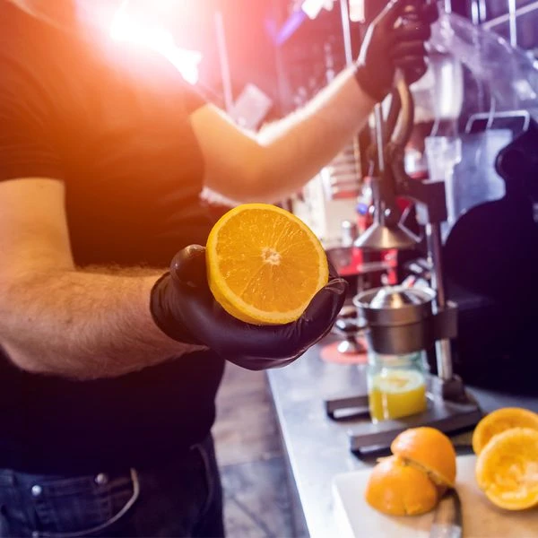 Manuelle Fruchtsaftpresse - Silber - O-Fuß - Mit Tropf-Auffangschale 4 Manuelle Fruchtsaftpresse - Silber - O-Fuß - Mit Tropf-Auffangschale – Bild 4